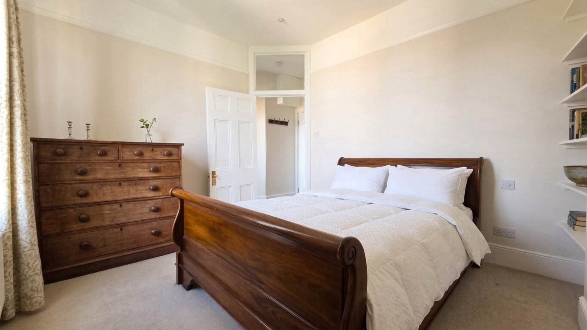 Jeffreys Court photo 4